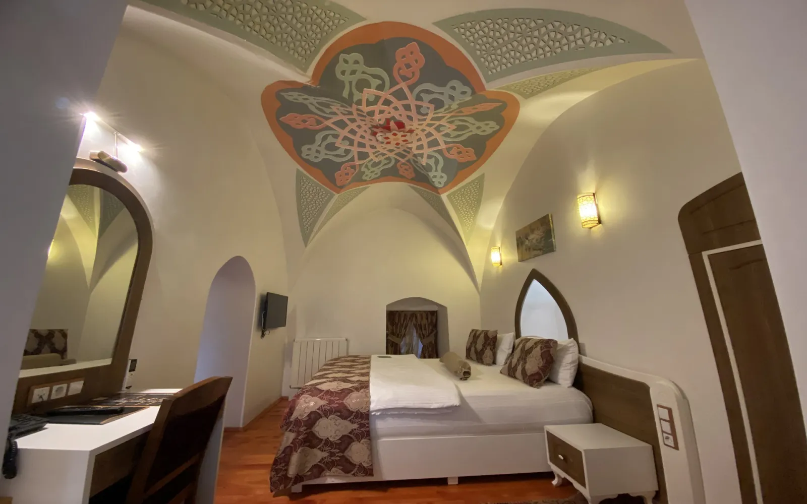 Behrampaşa Otel